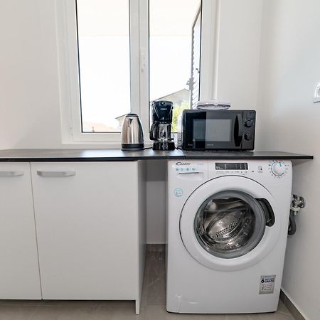 Apartments Zora Seline Chambre photo