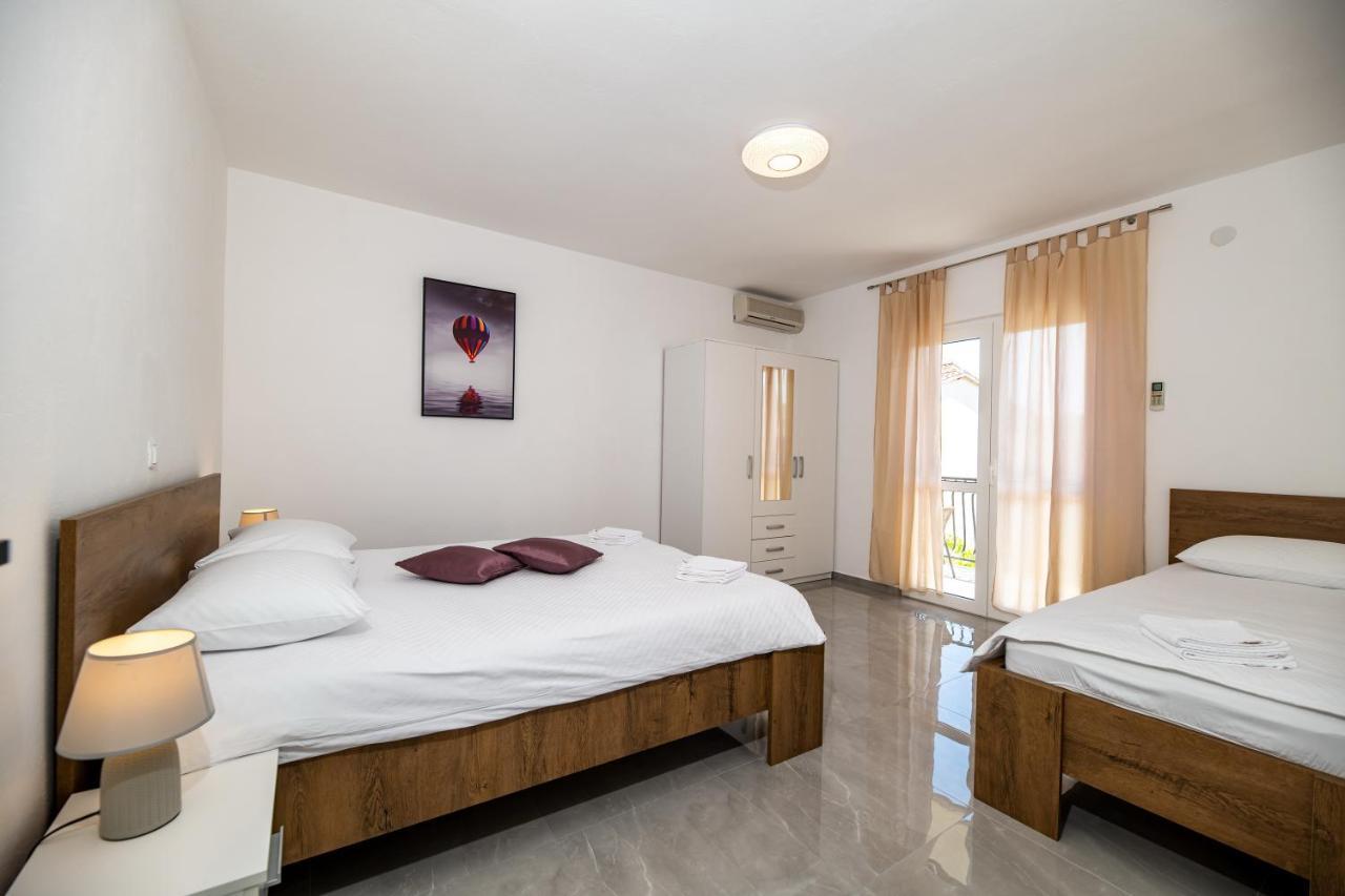 Apartments Zora Seline Extérieur photo