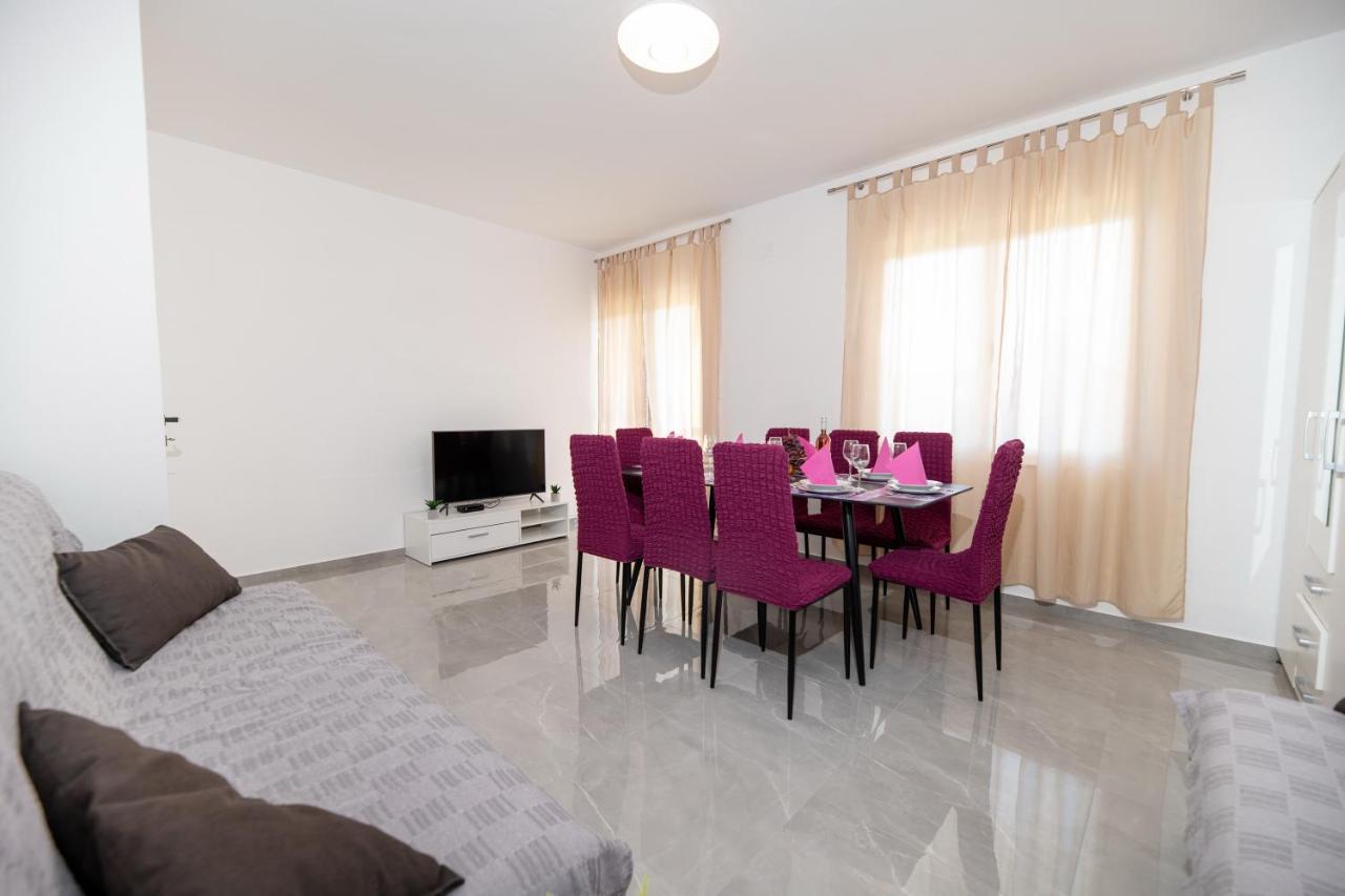 Apartments Zora Seline Extérieur photo