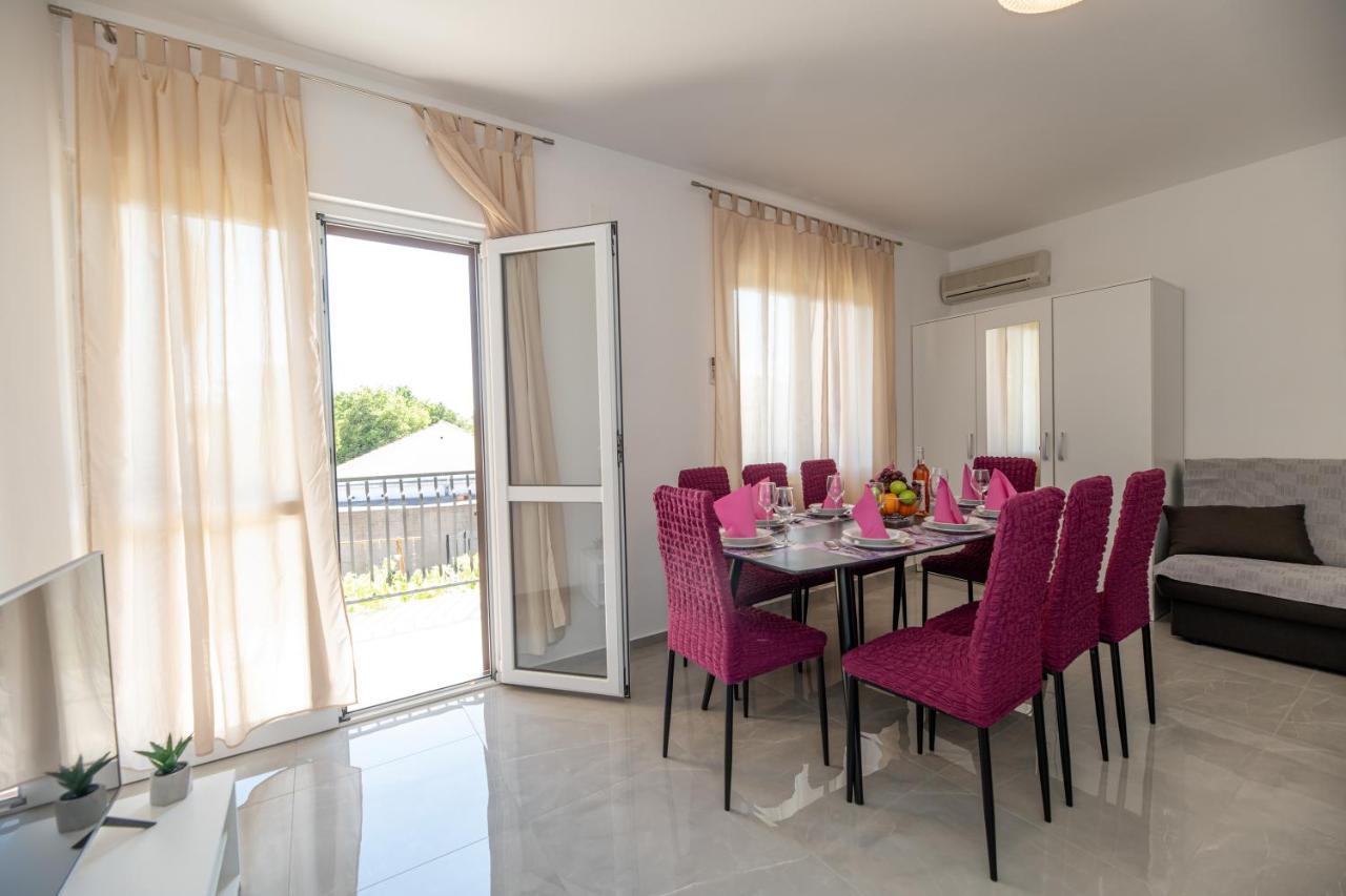 Apartments Zora Seline Extérieur photo